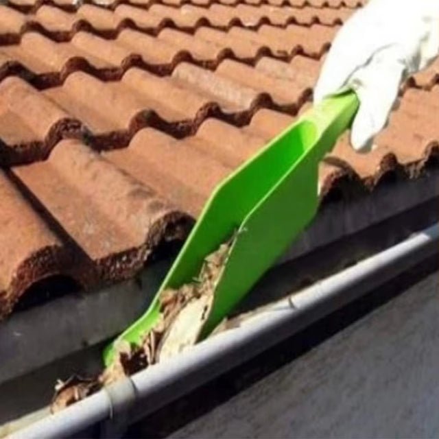 gutter cleaning leaf and dirt shovel