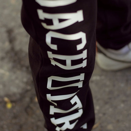 'DACH ULTRAS JOGGER' black